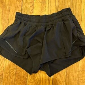 Lulu lemon Hotty hot shorts